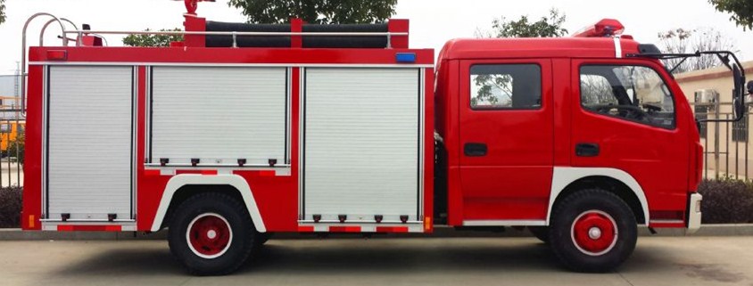 東風多利卡4噸水罐消防車