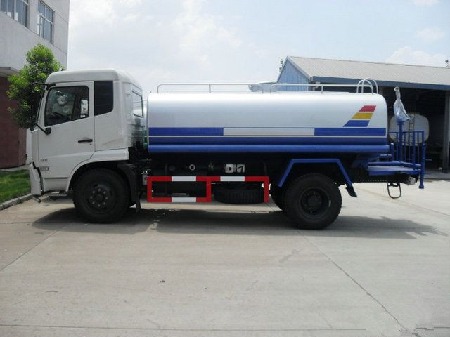 東風天錦多功能灑水車