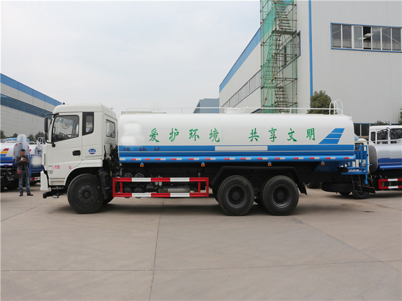 東風后八輪新款（20方）綠化噴灑車