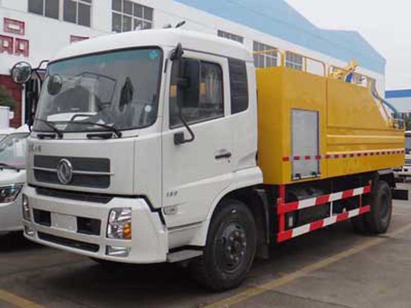 東風天錦清洗吸污車