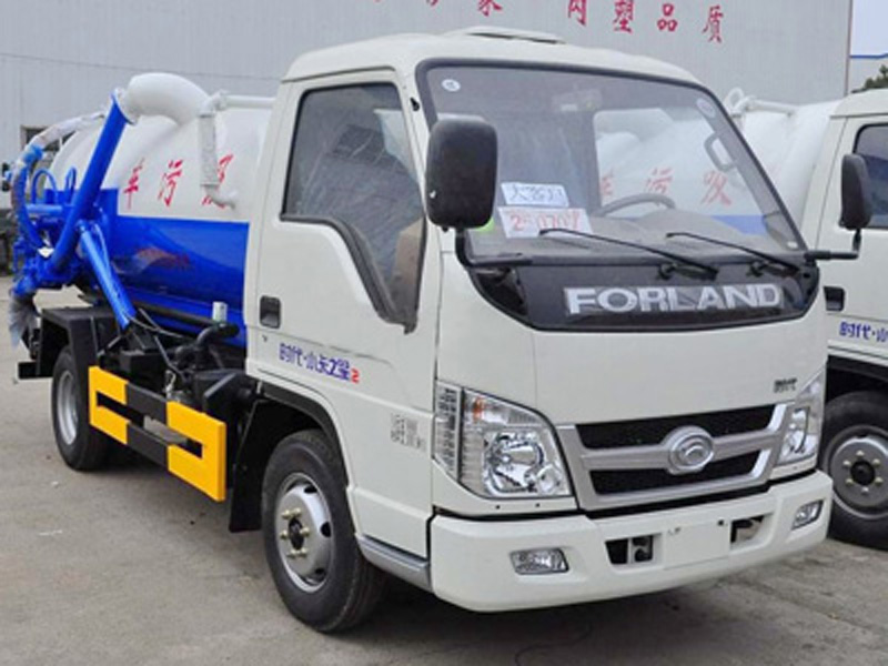 福田時代小型吸污車