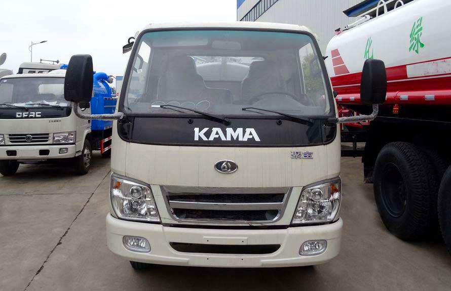 凱馬2方小型吸糞灑水車