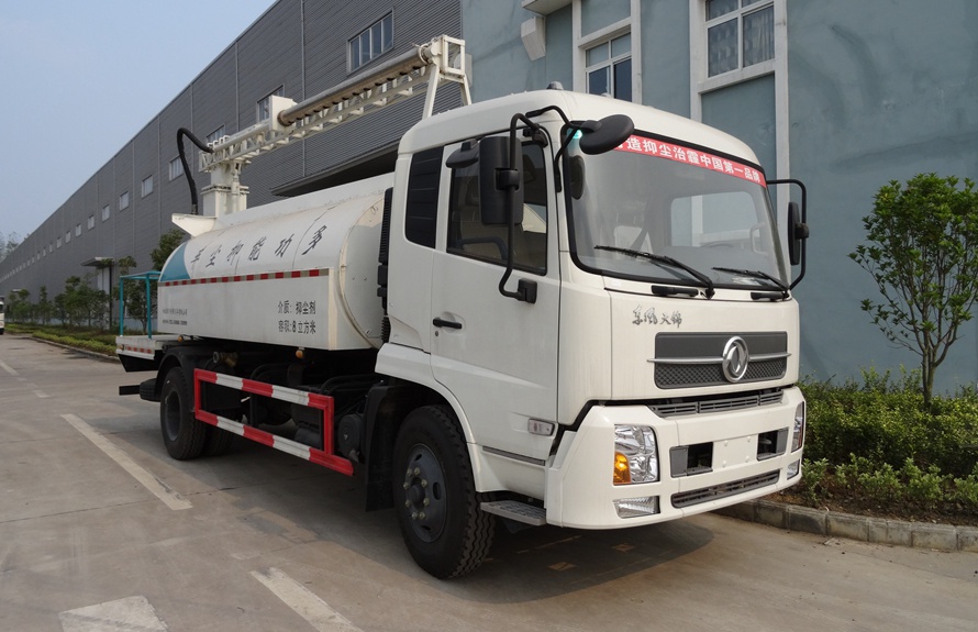 東風(fēng)天錦多功能抑塵車(chē)