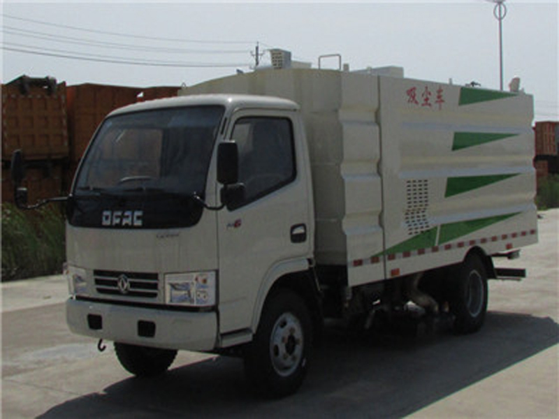 東風多利卡小型吸塵車