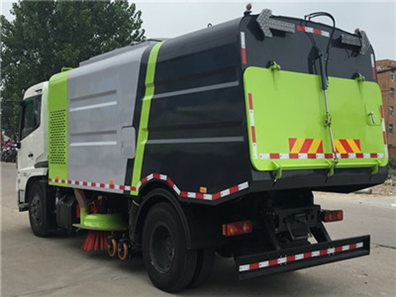 東風(fēng)天錦干掃車