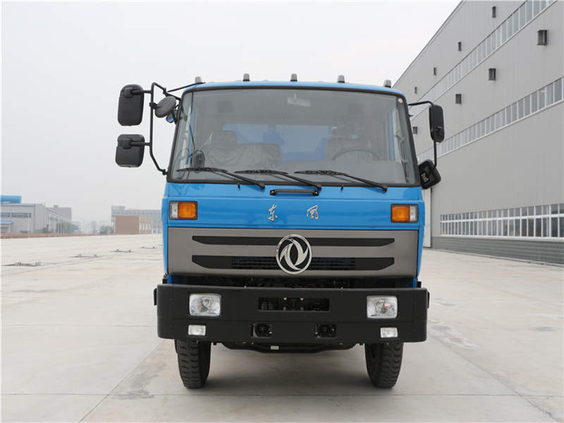 東風145（12方）掛桶式垃圾車