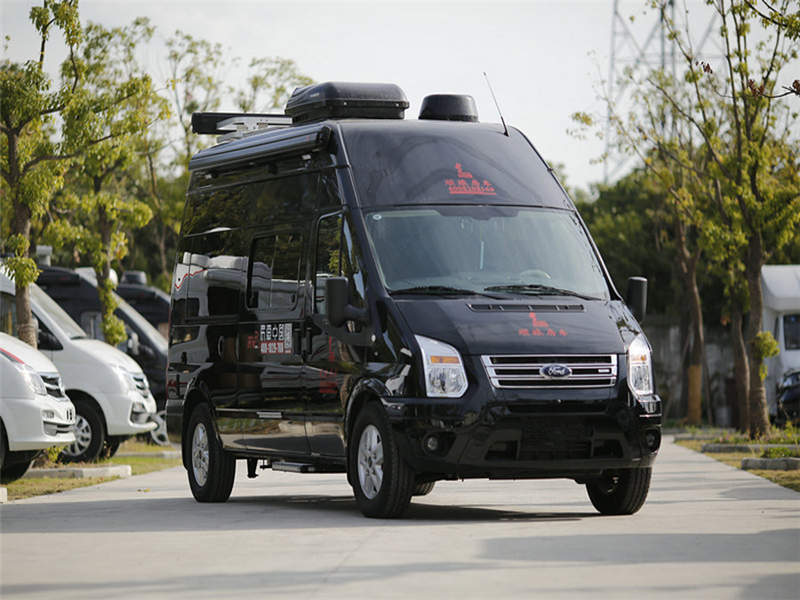 福特樂享版房車