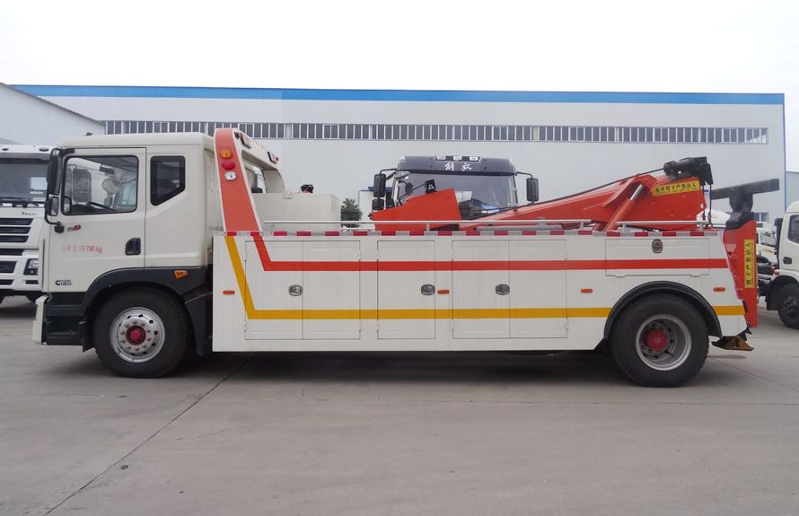 東風25噸重型清障車