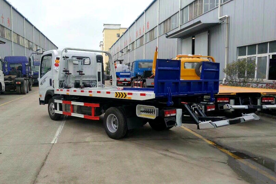 重汽王牌藍牌清障車