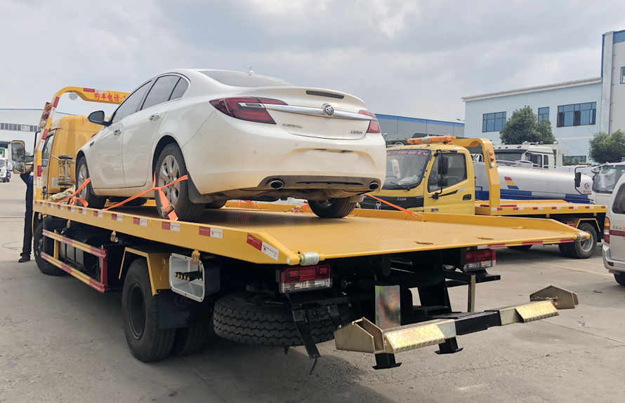 多利卡6.2米平板清障車