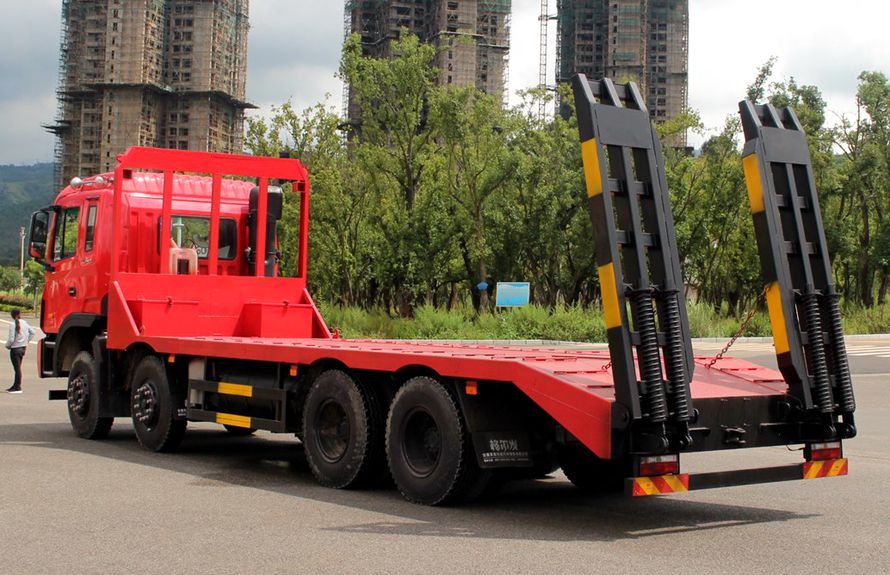 江淮前四后八平板運輸車