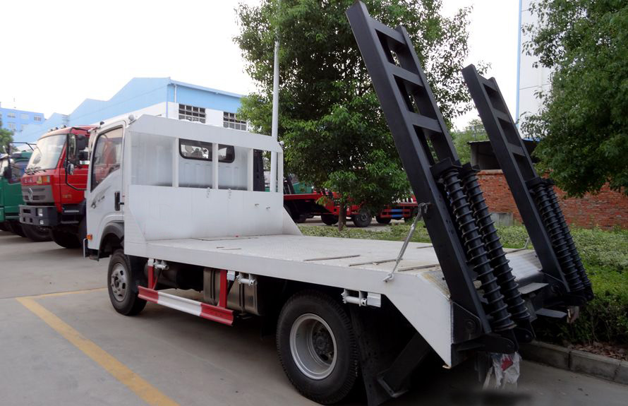 王牌挖機平板運輸車