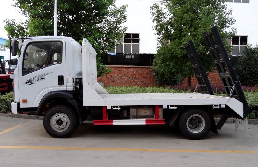 王牌挖機平板運輸車