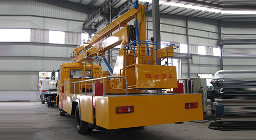 東風24米高空作業車