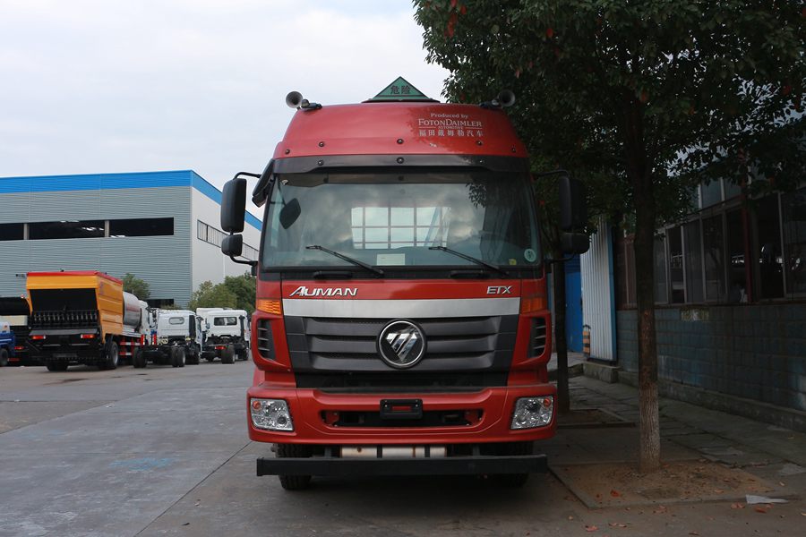 福田歐曼9.6米氣瓶運輸車