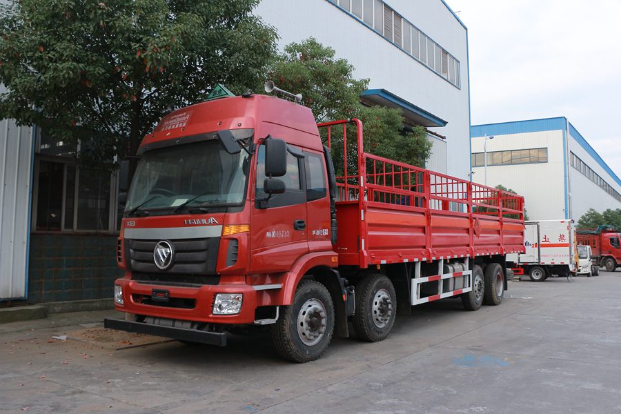 福田歐曼9.6米氣瓶運輸車