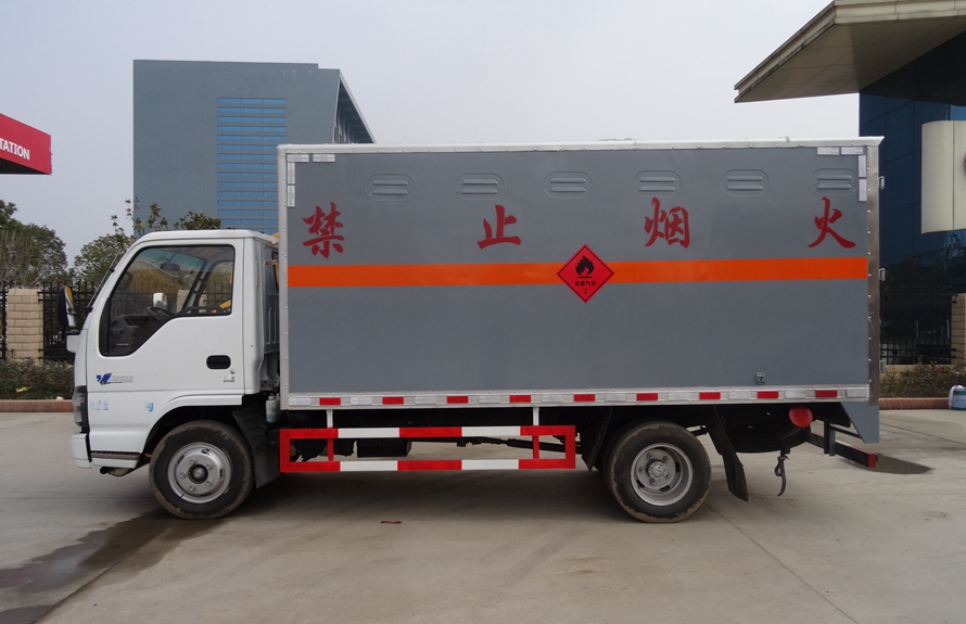 五十鈴易燃液體防爆運輸車