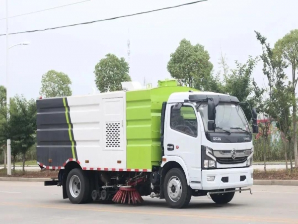 多利卡3800系列洗掃車